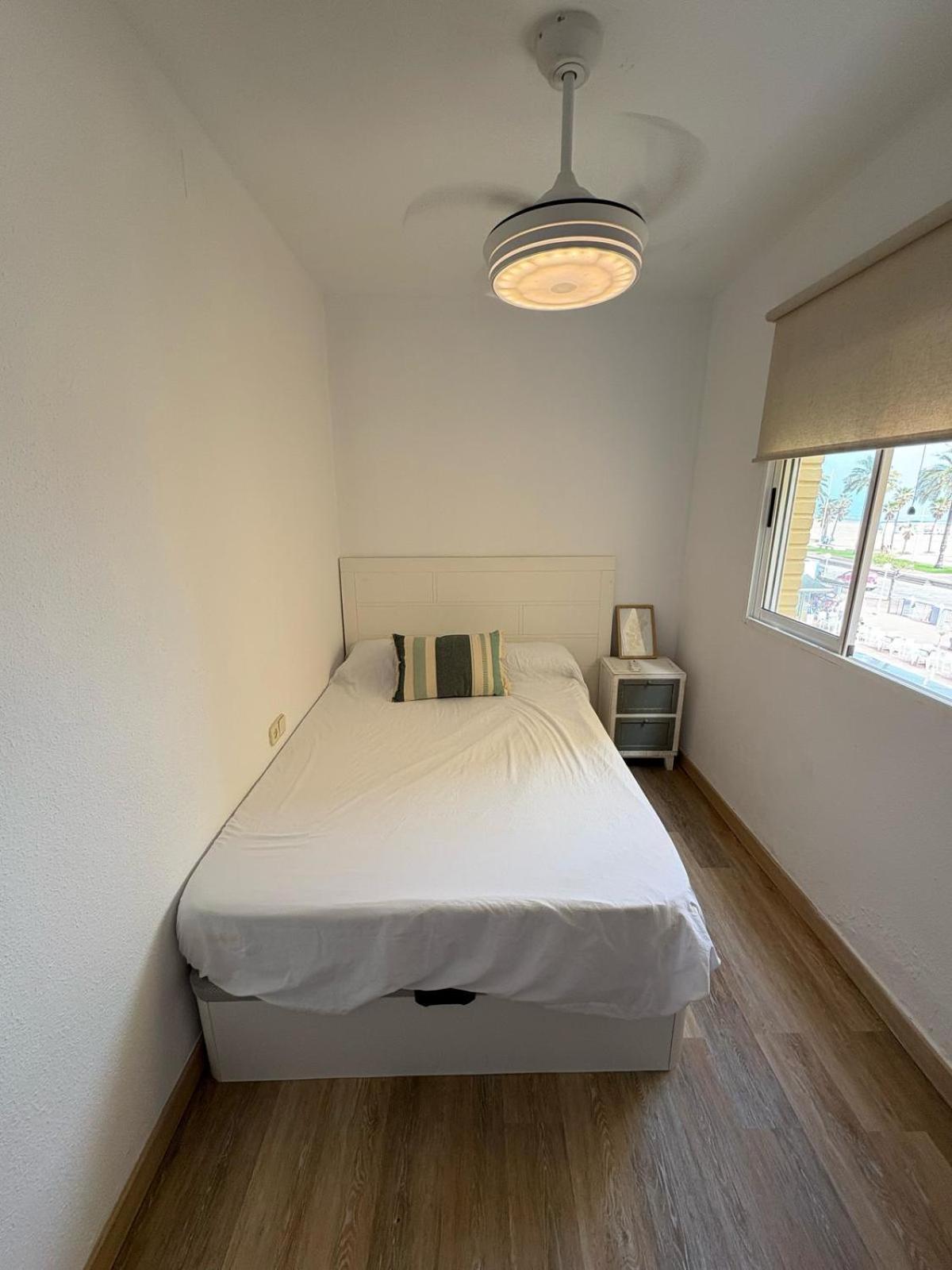 Apartamento 1ª Linea En Playa De Gandia Extérieur photo